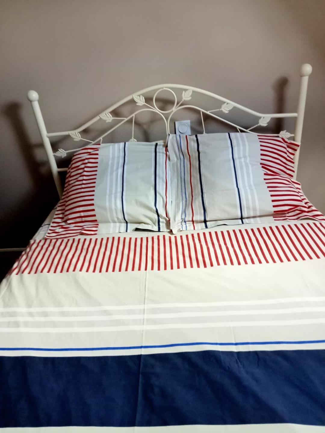 Chambre Privee Dans Maison Proche Du Mont Saint-Michel 勒瓦尔圣贝尔 外观 照片